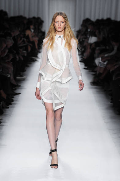 <strong>Givenchy by Riccardo Tisci｜ジバンシィ バイ リカルド ティッシ</strong>　2012年春夏コレクション速報！
