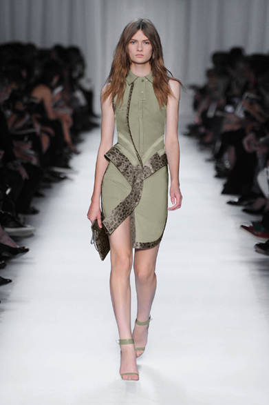 <strong>Givenchy by Riccardo Tisci｜ジバンシィ バイ リカルド ティッシ</strong>　2012年春夏コレクション速報！