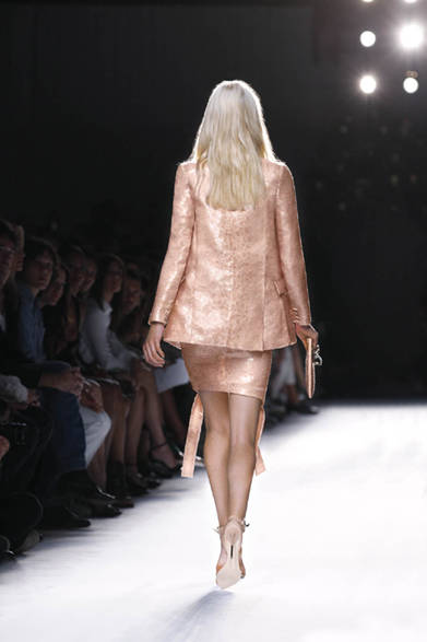 <strong>Givenchy by Riccardo Tisci｜ジバンシィ バイ リカルド ティッシ</strong>　2012年春夏コレクション速報！