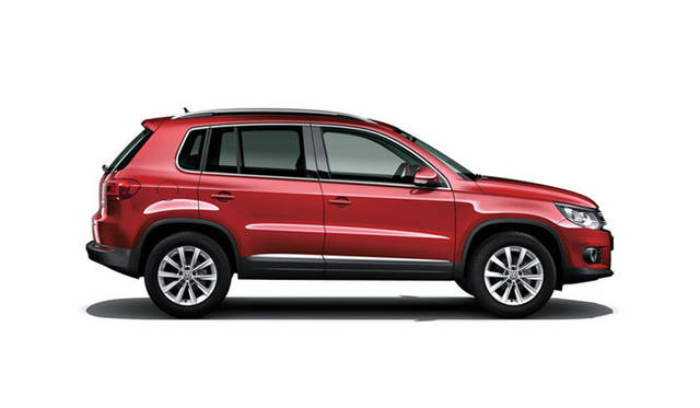 <strong>Volkswagen Tiguan｜フォルクスワーゲン ティグアン</strong>　ワイルドチェリーメタリック