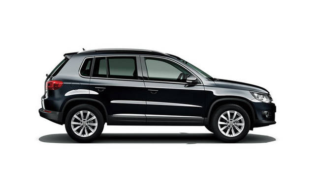 <strong>Volkswagen Tiguan｜フォルクスワーゲン ティグアン</strong>　ディープブラックパールエフェクト