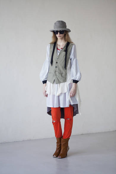 <strong>UNDERCOVER</strong> 2012 Spring/Summer Collection Report