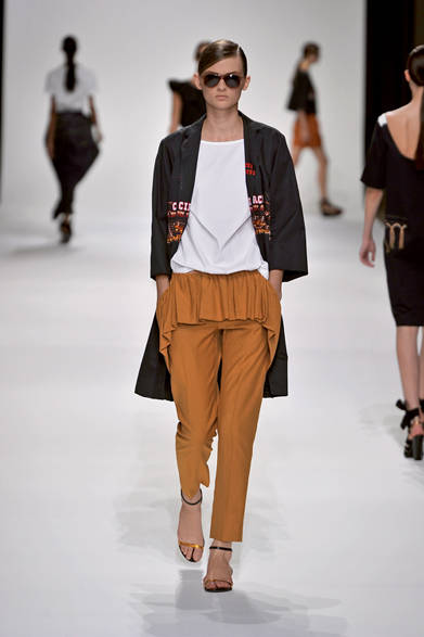 <strong>DRIES VAN NOTEN｜ドリス ヴァン ノッテン</strong>　2012年春夏コレクション速報