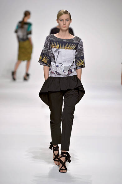<strong>DRIES VAN NOTEN｜ドリス ヴァン ノッテン</strong>　2011年秋冬コレクション速報　