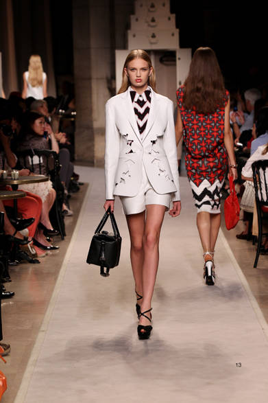 <strong>LOEWE｜ロエベ</strong>　2012年春夏コレクション速報