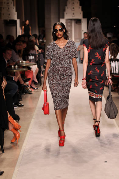 <strong>LOEWE｜ロエベ</strong>　2012年春夏コレクション速報