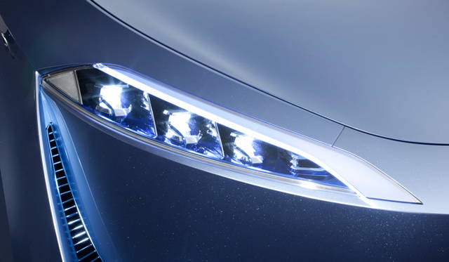 <strong>TOYOTA FCV-R｜トヨタ FCV-R</strong>