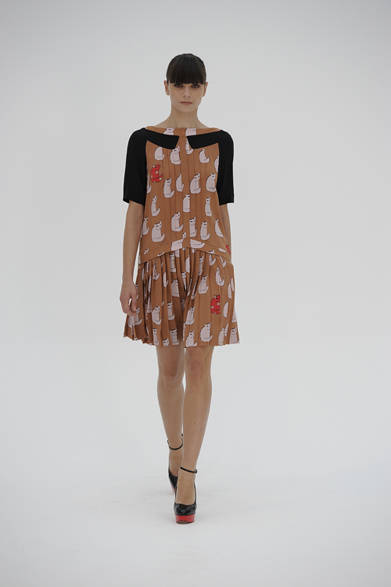 <strong>Victoria, Victoria Beckham｜ヴィクトリア ヴィクトリア・ベッカム</strong>　2012年春夏コレクション速報