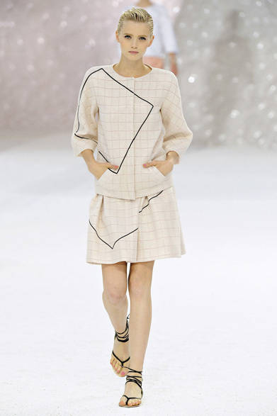 <strong>CHANEL｜シャネル</strong>　2012年春夏コレクション速報 ©CHANEL