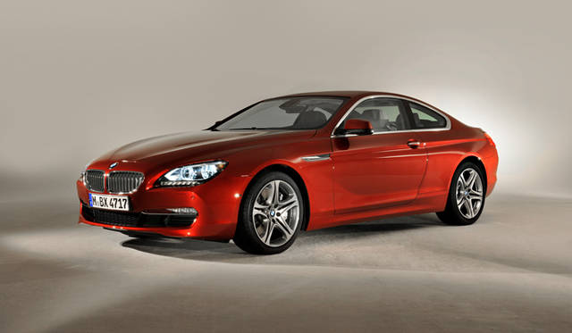 <strong>7代目ポルシェ 911に早速試乗！</strong>　BMW 650i クーペ<br><br><#IMAGELINK_EX_(auto)_(CT_2_24454_15)_(/article/13226?num=1)_()_(ポルシェ 911特集｜試乗速報─島下泰久篇)#><br><#IMAGELINK_EX_(auto)_(CT_2_24454_16)_(/article/13302?num=1)_()_(ポルシェ 911特集｜試乗速報─渡辺敏史篇)#>