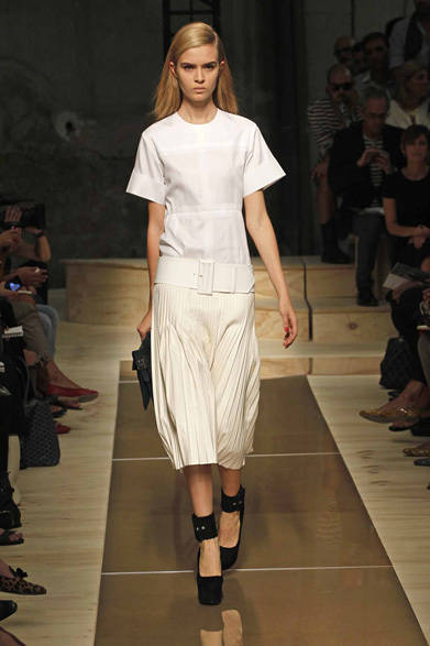 <strong>Céline｜セリーヌ</strong> 　2012年春夏コレクション速報　©Céline