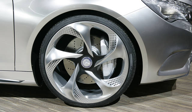 <strong>Mercedes-Benz Concept A-CLASS｜メルセデス・ベンツ コンセプト Aクラス</strong>