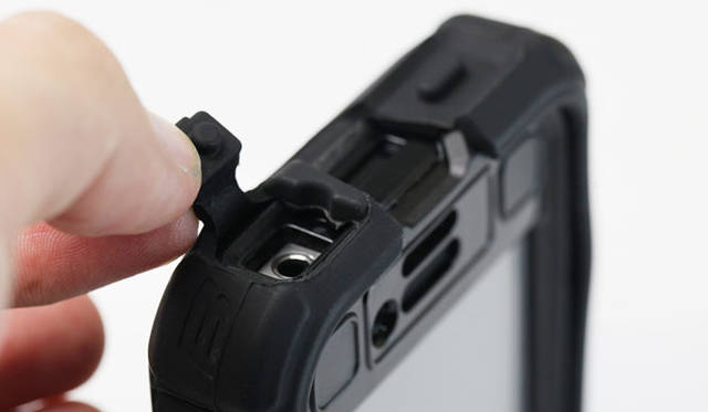 <strong>FOCAL｜フォーカルポイントコンピュータ</strong>　 iPhone 4S/4用ケース「Ballistic Hard Core for iPhone 4」
