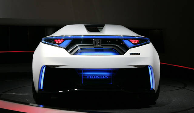 <strong>HONDA EV STER｜ホンダ EV スター</strong>