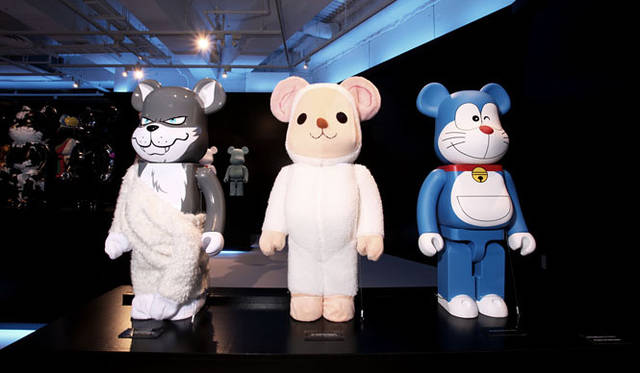 <strong>MEDICOM TOY</strong> "BE@RBRICK WORLD WIDE TOUR 2" fragmentdesign (hiroshi fujiwara) / FROGMAN / FUJIKO・F・FUJIO PRO