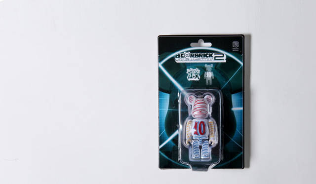 <strong>MEDICOM TOY</strong> "BE@RBRICK WORLD WIDE TOUR 2" "BE@RBRICK WORLD WIDE TOUR 2 BOOK"