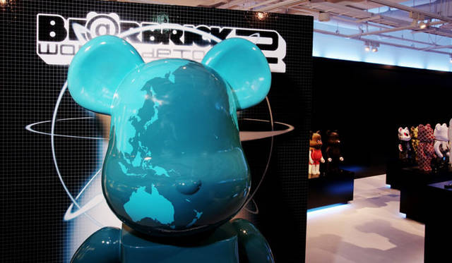 <strong>MEDICOM TOY</strong> "BE@RBRICK WORLD WIDE TOUR 2"