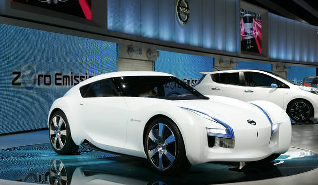 <strong>東京モーターショー2011に未来はあったか？ (前篇)</strong>　日産 エスフロー