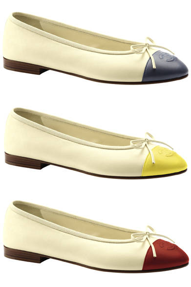 <strong>CHANEL│CHANEL</strong> December 31 New Year's Eve ©CHANEL<br />Ballet flats ¥63,000 each