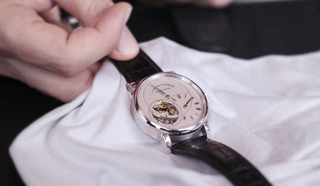 <strong>A.Lange ＆ Söhne｜A.ランゲ＆ゾーネ</strong>　1994年に復活を果たしたA.ランゲ＆ゾーネ。“プール・ル・メリット”のシリーズも同時に展開する。