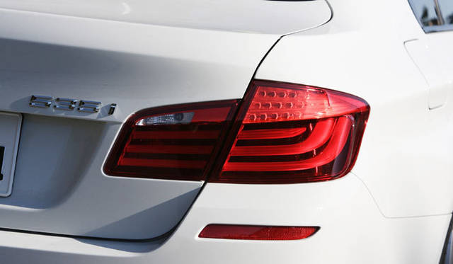 <strong>BMW 5Series｜ビー・エム・ダブリュー 5シリーズ</strong>