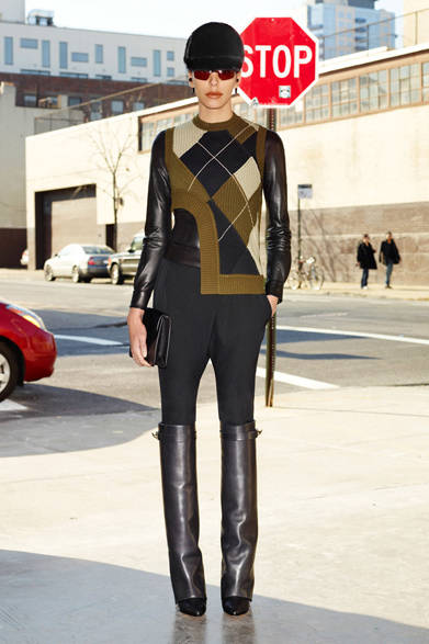 <strong>Givenchy by Riccardo Tisci｜ジバンシィ バイ リカルド ティッシ</strong>　2012-13年秋冬プレコレクション速報