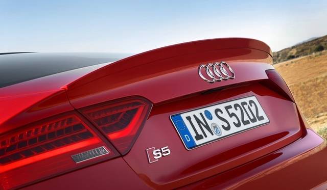 <strong>Audi A5 ＆S5｜アウディ A5＆S5</strong>　S5スポーツバック