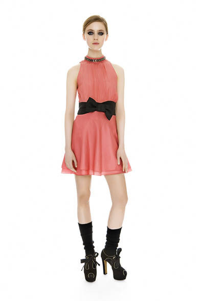 <strong>MOSCHINO CHEAP&CHIC｜モスキーノ チープ＆シック</strong>　2012-13年秋冬プレコレクション速報