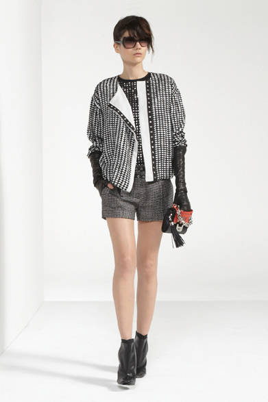 <strong>DIANE von FURSTENBERG｜ダイアン フォン ファステンバーグ</strong>　2012-13年秋冬プレコレクション速報