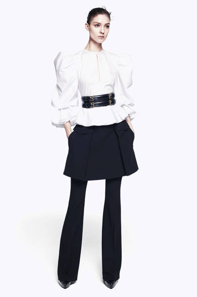 <strong>ALEXANDER McQUEEN｜アレキサンダー・マックイーン</strong>　2012-13年秋冬プレコレクション速報