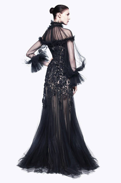 <strong>ALEXANDER McQUEEN｜アレキサンダー・マックイーン</strong>　2012-13年秋冬プレコレクション速報