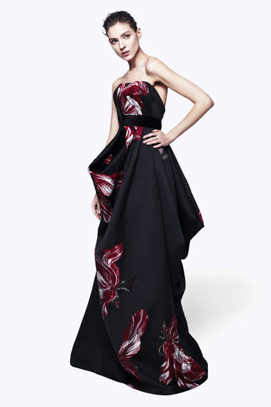 <strong>ALEXANDER McQUEEN｜アレキサンダー・マックイーン</strong>　2012-13年秋冬プレコレクション速報