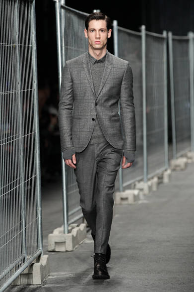 <strong>NEIL BARRETT｜ニール バレット</strong>　