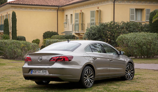 <strong>Volkswagen CC｜フォルクスワーゲン CC</strong>