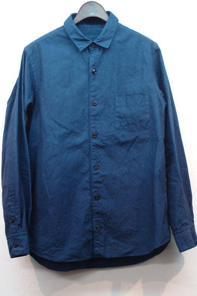 <strong>nestRobe CONFECT｜ネストローブ コンフェクト</strong>　「nestRobe CONFECT×LITMUS」　Indigo Overdye By Hands shirt 5万400円