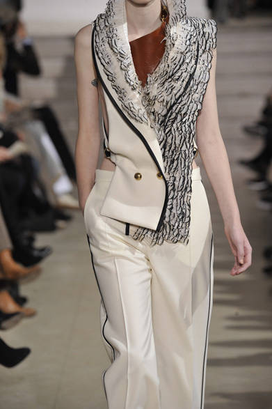 <strong>Bouchra Jarrar｜ブシュラ ジャラール</strong> 2012年春夏オートクチュールコレクション