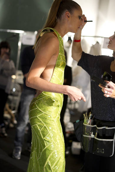 <strong>VERSACE</strong> 2012 Spring/Summer Haute Couture Collection