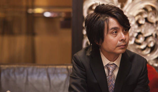 <strong>LOUIS XIII｜ルイ13世</strong>　アンバサダー、鏡 リュウジさん