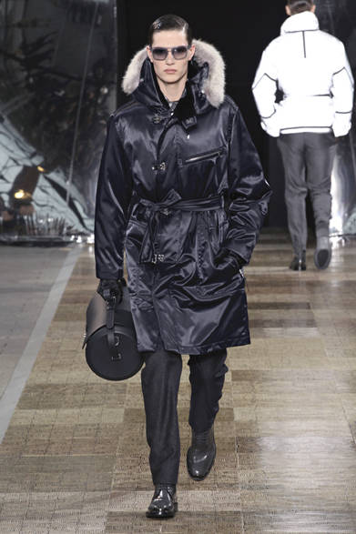 <strong>LOUIS VUITTON｜ルイ・ヴィトン</strong>