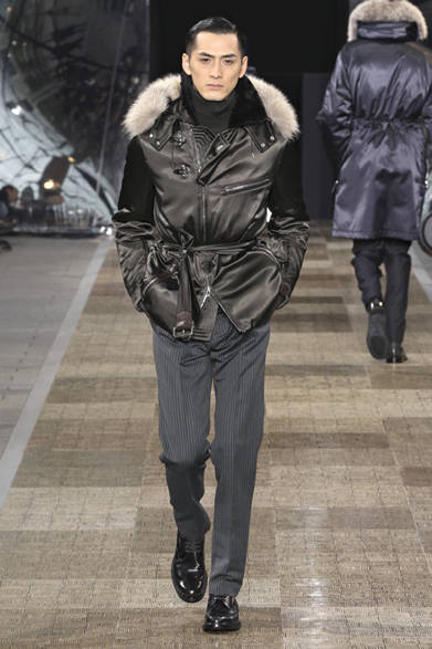 <strong>LOUIS VUITTON｜ルイ・ヴィトン</strong>