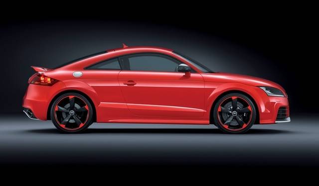 <strong>Audi TT RS plus｜アウディTT RSプラス</strong>