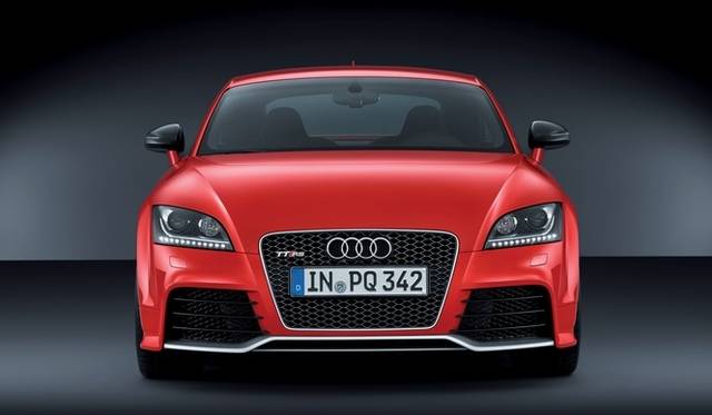 <strong>Audi TT RS plus｜アウディTT RSプラス</strong>