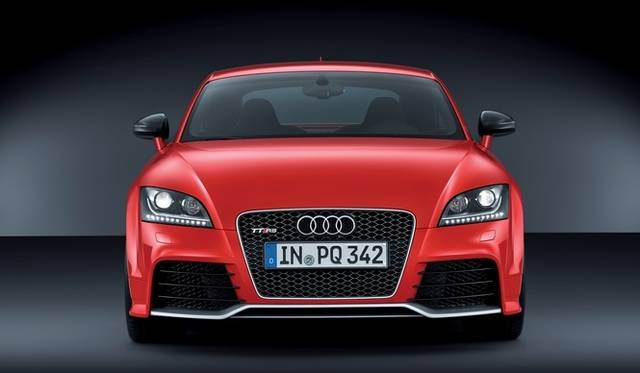 <strong>Audi TT RS plus｜アウディTT RSプラス</strong>