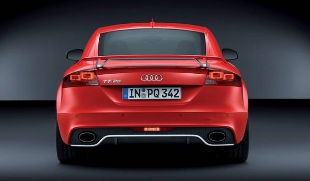 <strong>Audi TT RS plus｜アウディTT RSプラス</strong>