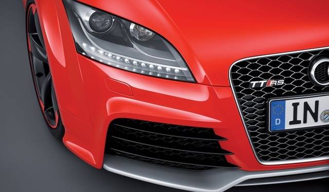 <strong>Audi TT RS plus｜アウディTT RSプラス</strong>