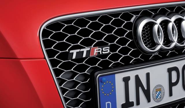 <strong>Audi TT RS plus｜アウディTT RSプラス</strong>
