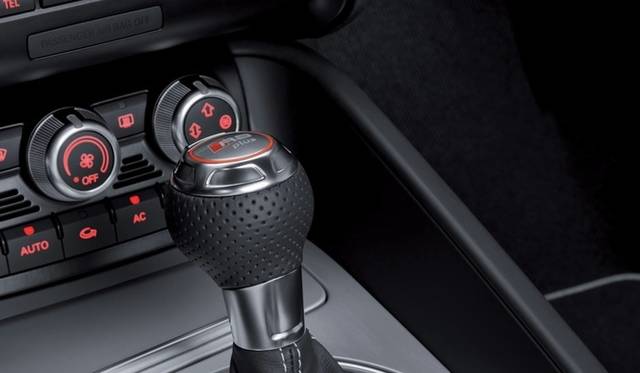 <strong>Audi TT RS plus｜アウディTT RSプラス</strong>