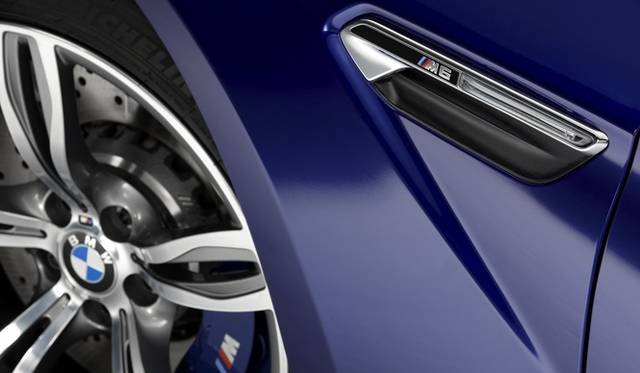 <strong>BMW M6カブリオレ</strong>