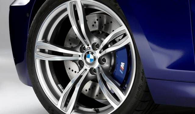 <strong>BMW M6カブリオレ</strong>