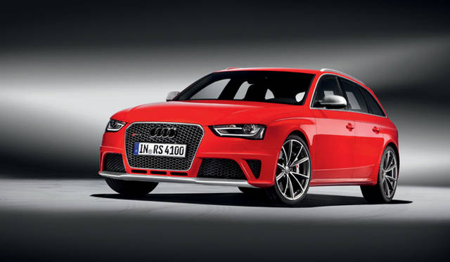 <strong>Audi RS4 Avant｜アウディ RS4アバント</strong>